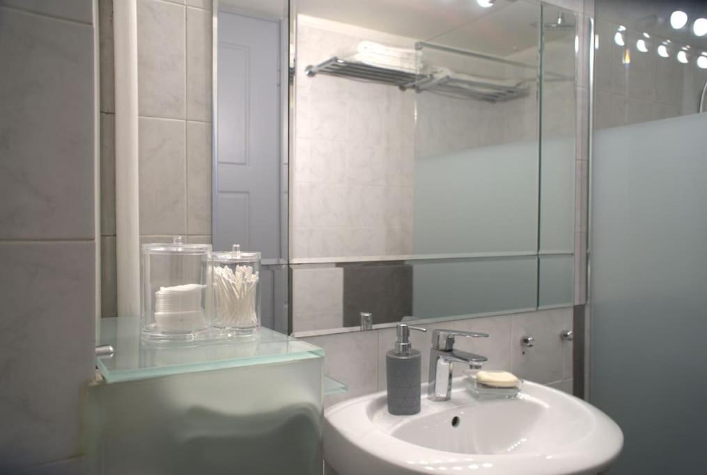 Artistico Two-Bedroom Apartment In Kolonaki Atena Exterior foto